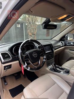 جيب جراند شيروكي